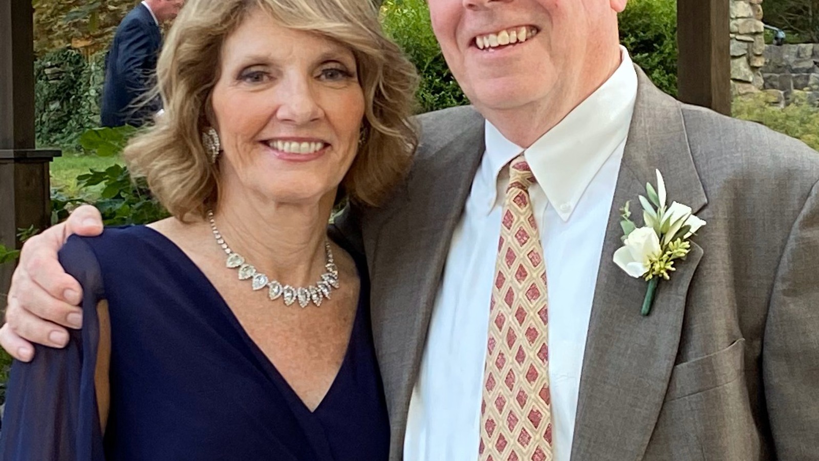 Hattie Larlham Executive, Husband Receive Community Service Honor 